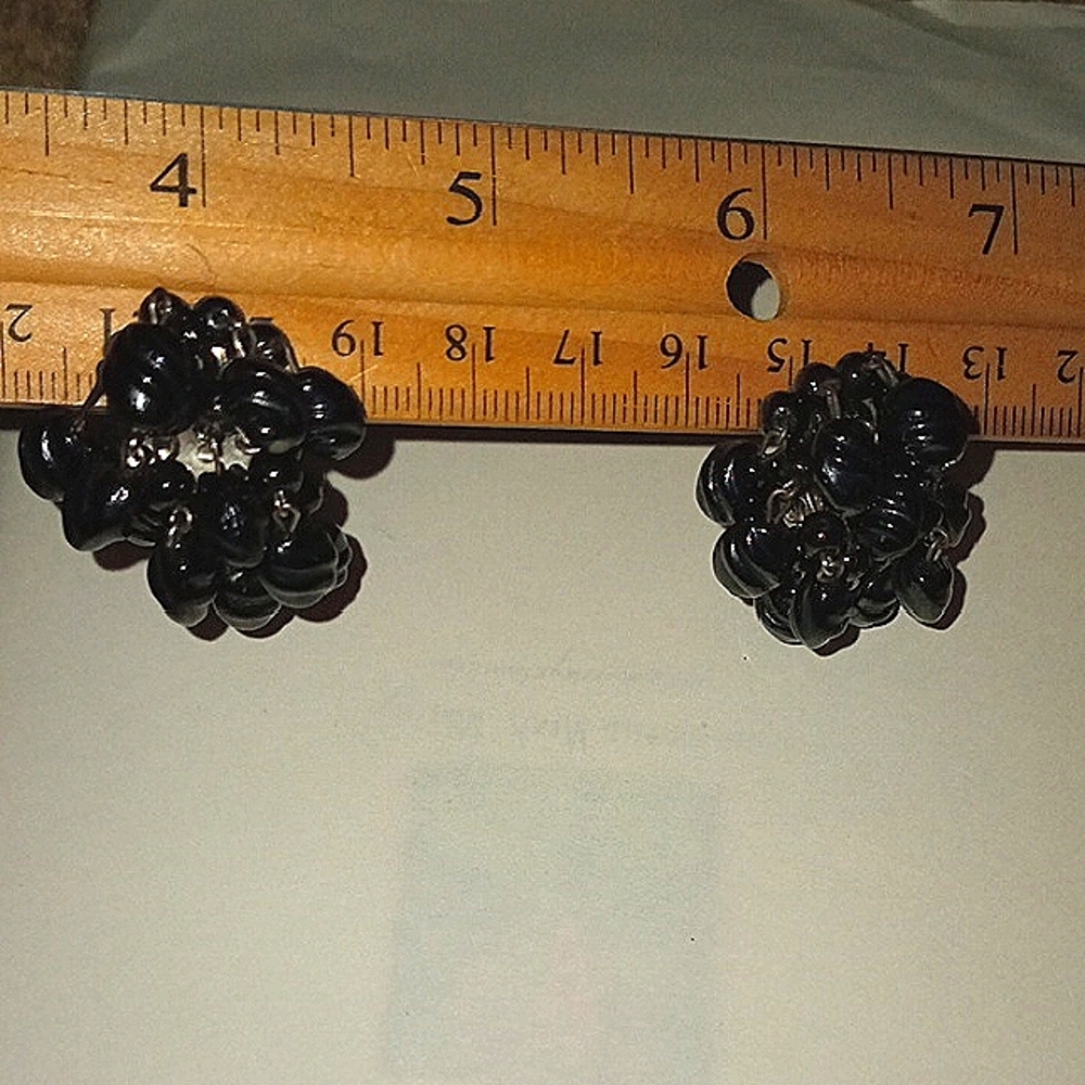Vintage Carved Onyx Cluster Earrings. Made In Western Germany. SB.37